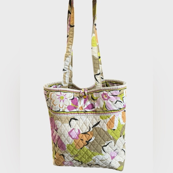 Vera Bradley Portobello Road Quilted Tote Retired Floral Pattern - Picture 7 of 13